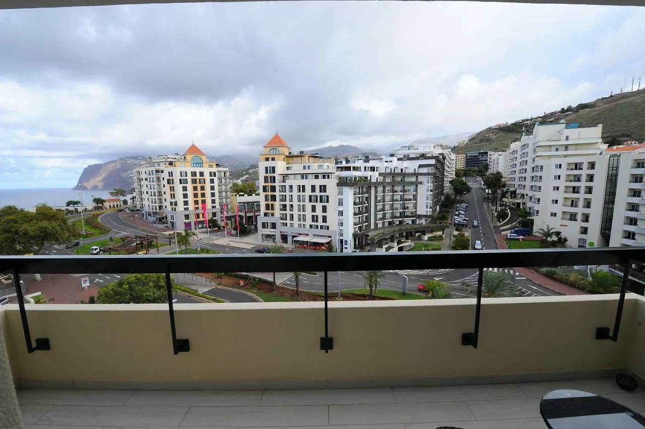 Duas Torres - Appartment Funchal  0*, Funchal (Madeira) Portugal